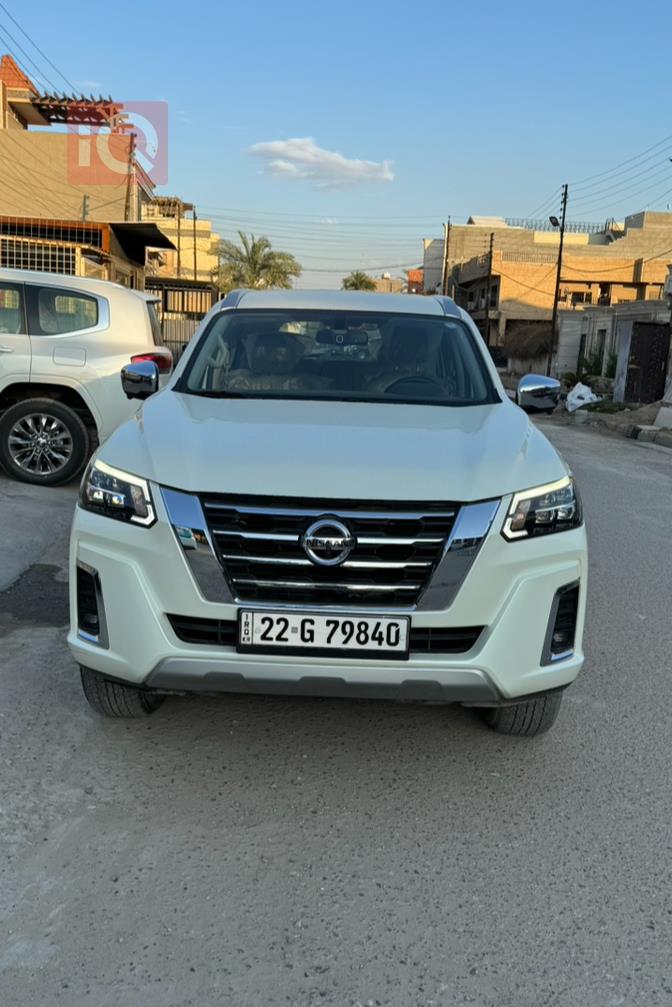 نیسان ئێکستێرا